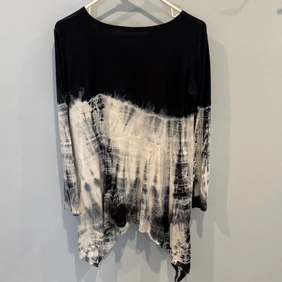 Steel Pony Black and White Tie-Dye Women's Top - Picture 4 of 6